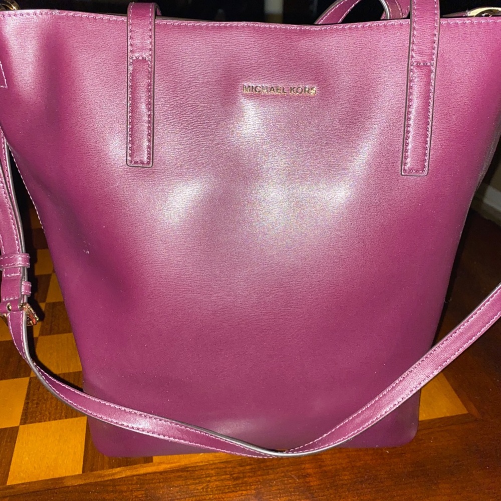 Michael Kors leather tote